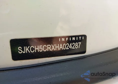 2017 Infiniti Qx30 Premium z USA, uszkodzony, nr VIN SJKCH5CRXHA024287